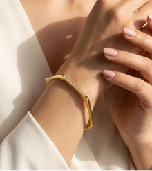 Hexagon Anti-Tarnish Bangle for Women (1 pc)